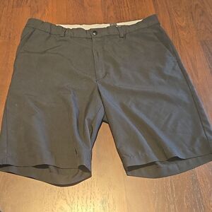 Greg norman men's shorts size thirty six great condition like neal